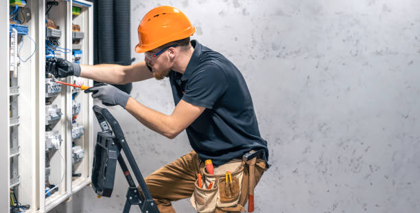 Best Electrical Contractors for Businesses  in South Hutchinson, KS